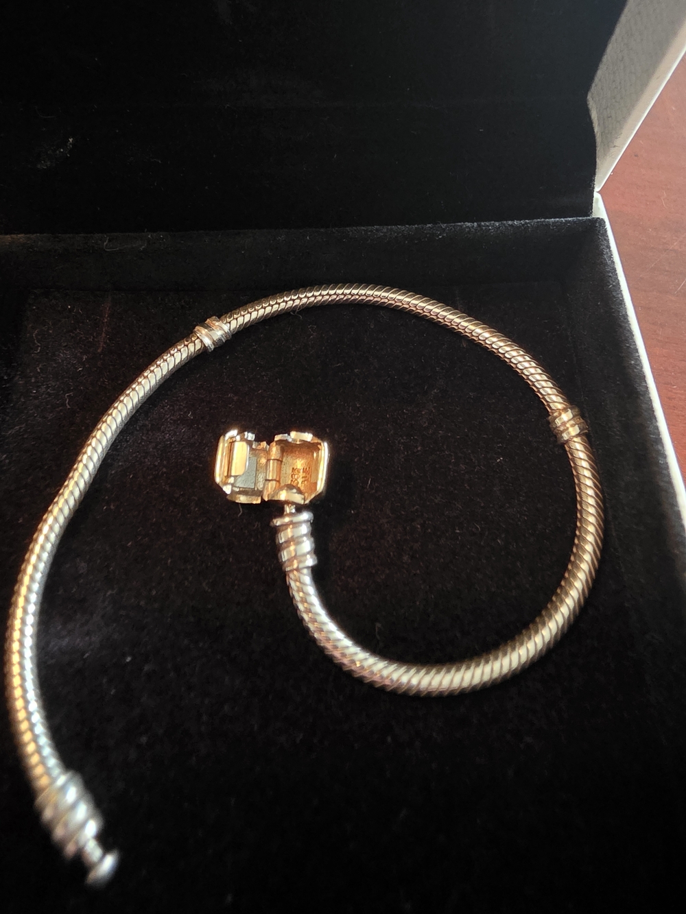 Retired 7.9 Inch Pandora MOMENTS Sterling Silver Bracelet With 14k GOLD Clasp - Picture 6 of 12